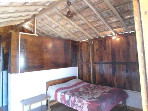 Arambol Hospitality Red Rock Bagian luar foto